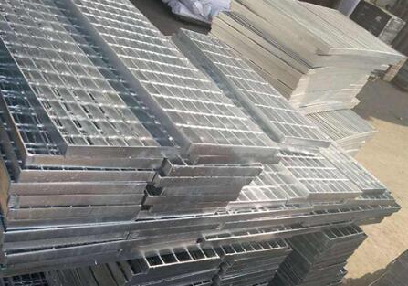 安裝鋼格柵時有什么注意事項？